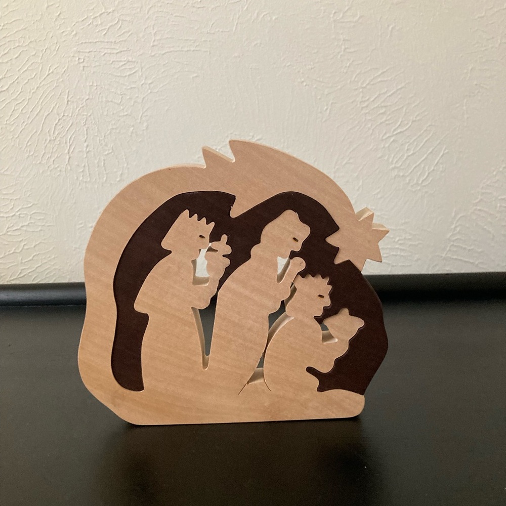 Wooden Nativity Scene Decor